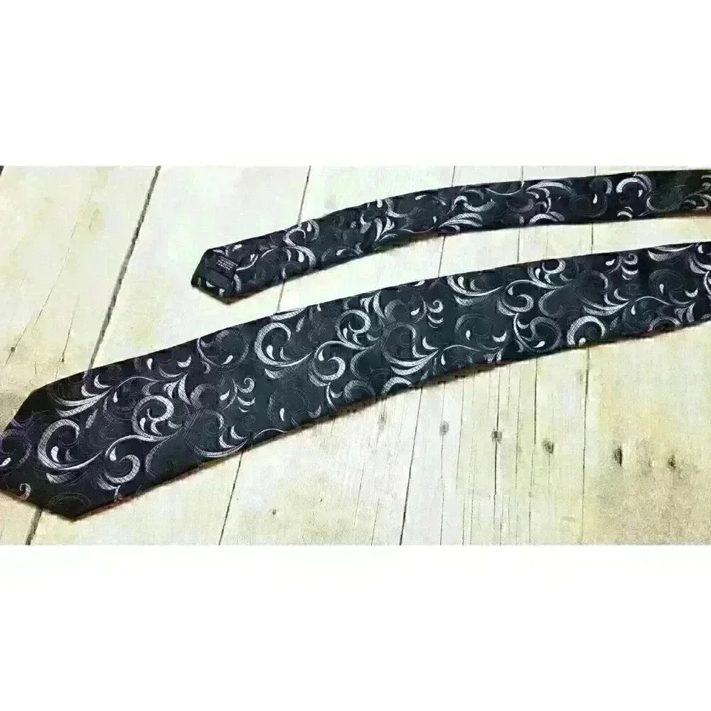 NWT ALFANI Mens BLACK WHITE GRAY Silver SILK Necktie Standard Length Tie